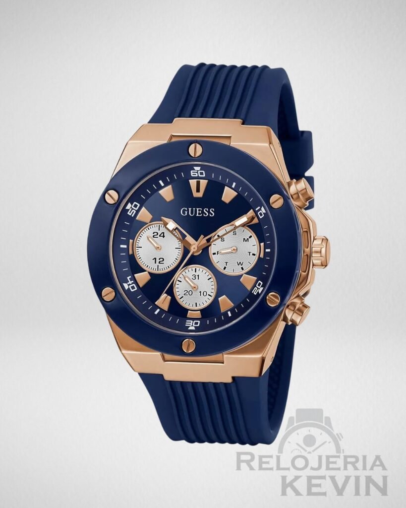 Guess GW0057G2